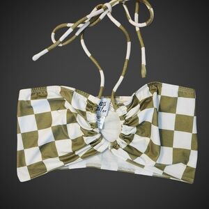 NWOT Princess Polly Halter Crop Sz 4